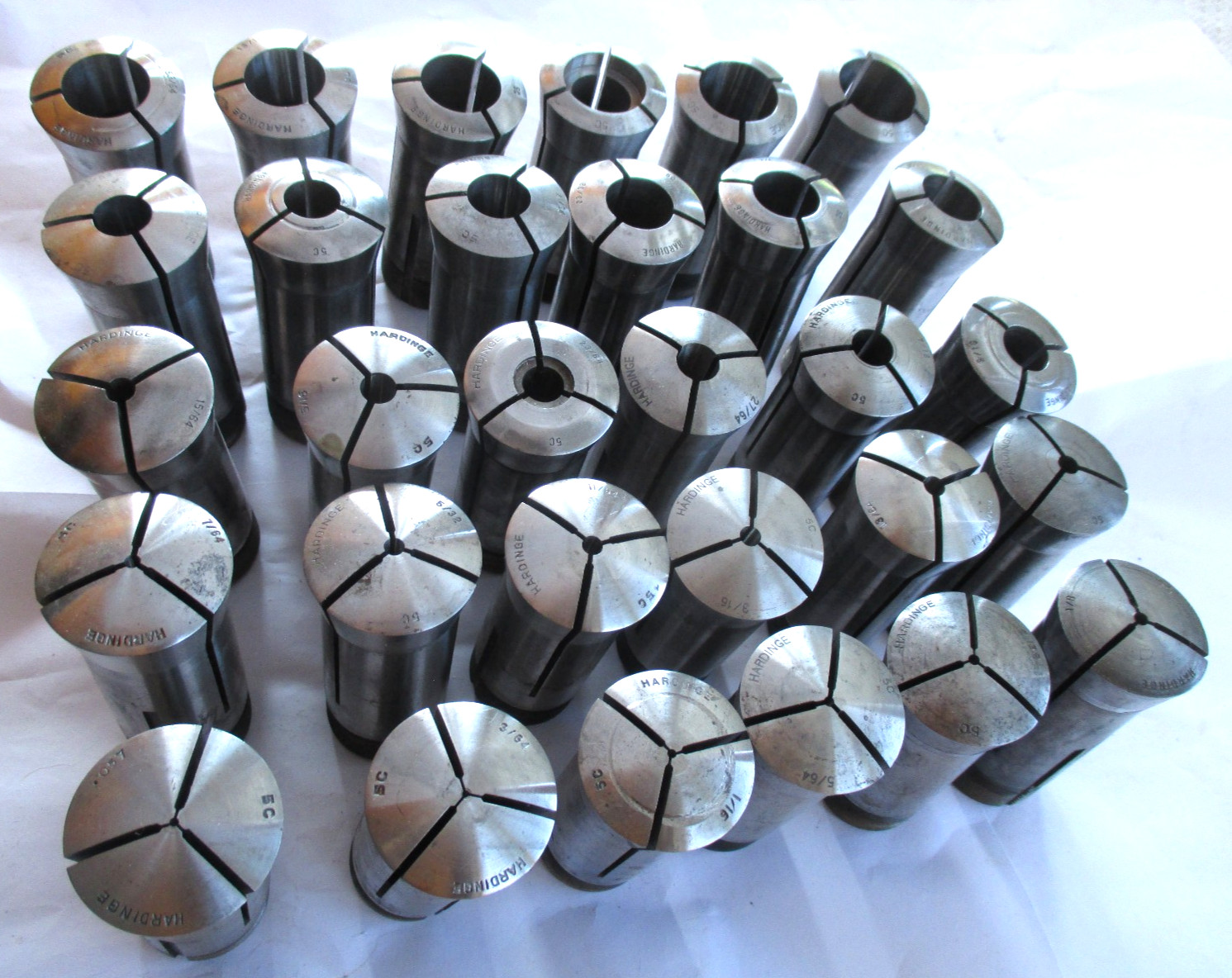 Lot Set of 30 Hardinge 5C Collets. Range Is 3/64 to 1″. Half w/Internal Thread
