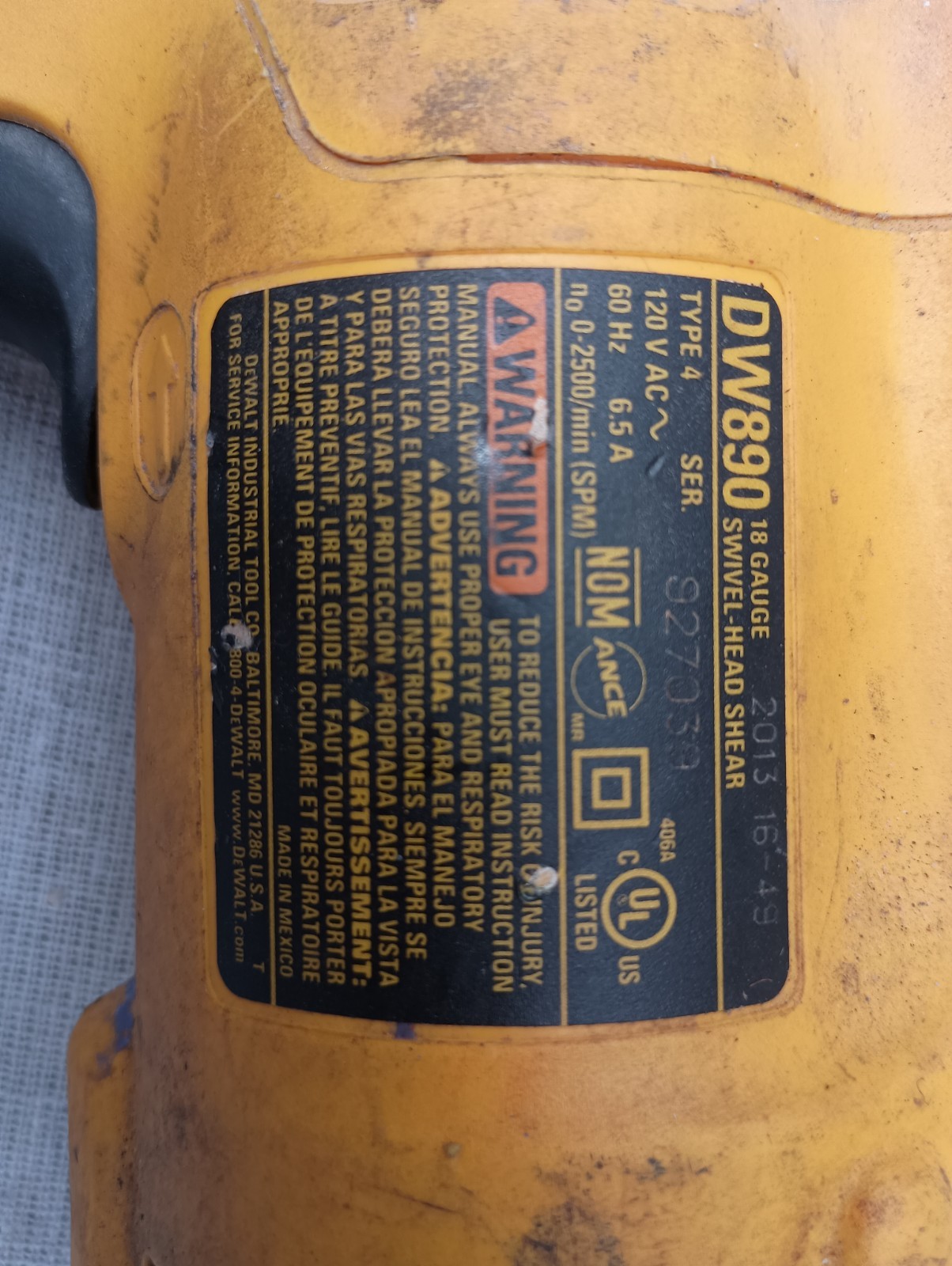 DEWALT DW890 18 Gauge Corded Swivel Head Shear, TESTED WORKS RT