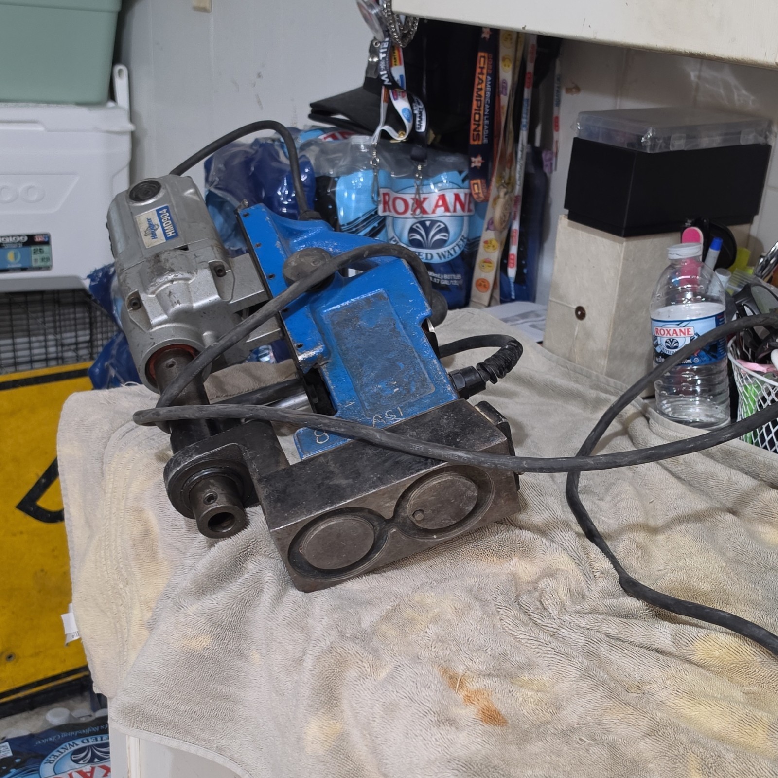 Hougen MD-904 Magnetic Drill Press Manual Electric 115V 1/2in Chuck 450RPM