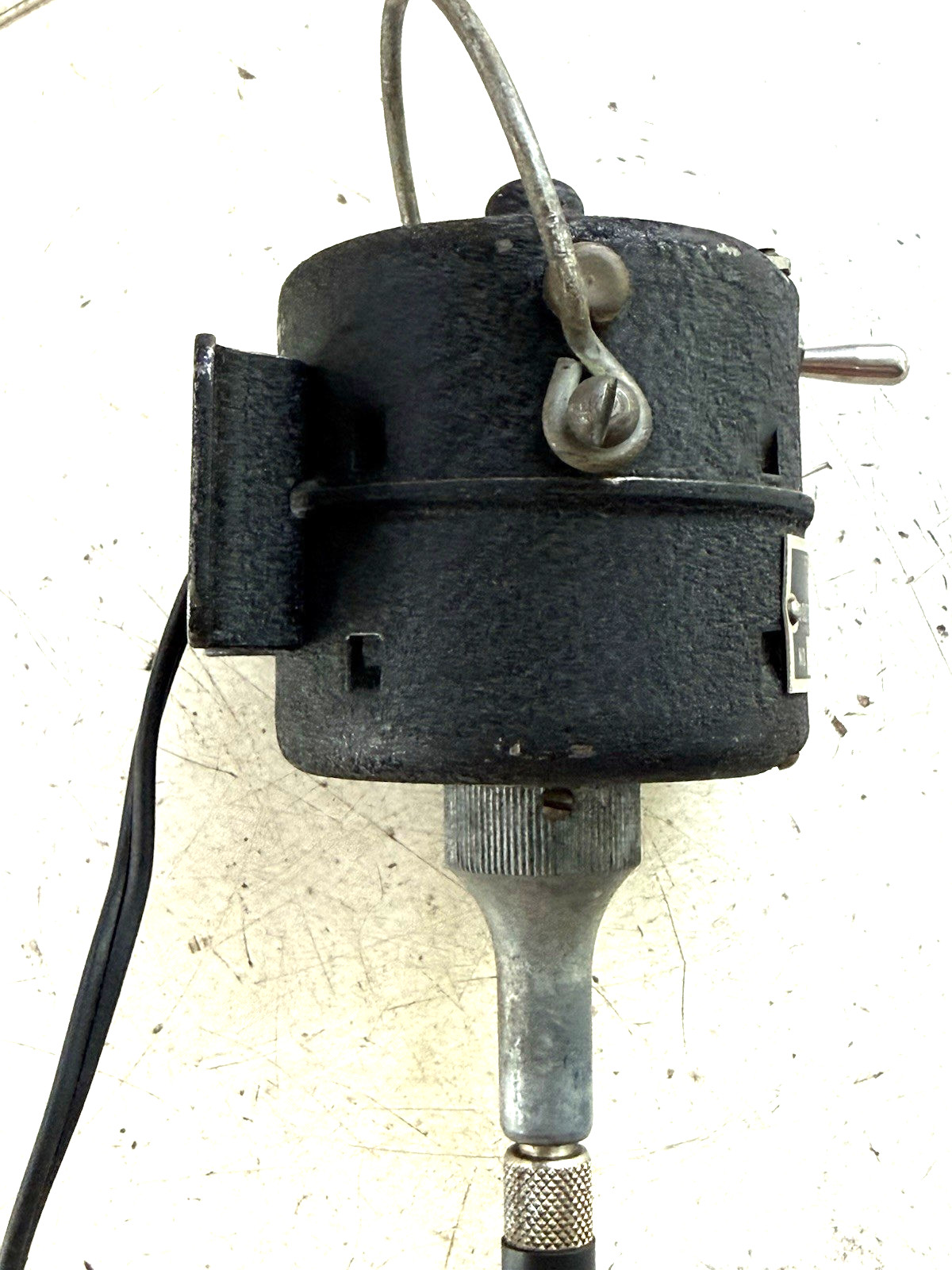 FOREDOM ELECTRIC CO. Flex Shaft Rotary Tool Volts 110 AC-DC NO.28246 /