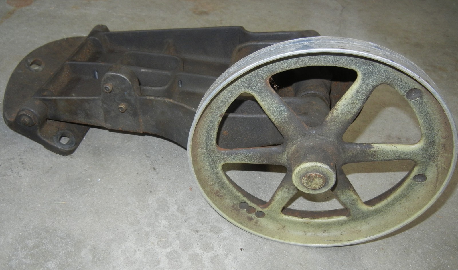 Rear drive brackets and pulleys for South Bend 9″ Lathe Counter shaft