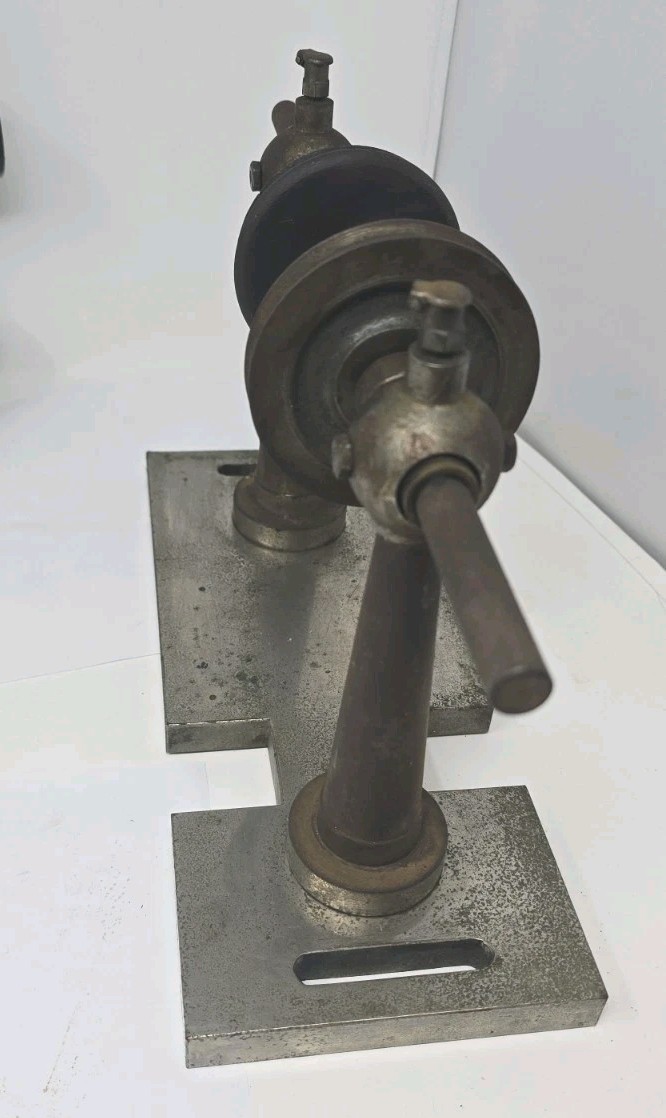 Vintage US Navy F.W. Derbyshire Electric Lathe Parts And Pieces Incomplete 10mm?