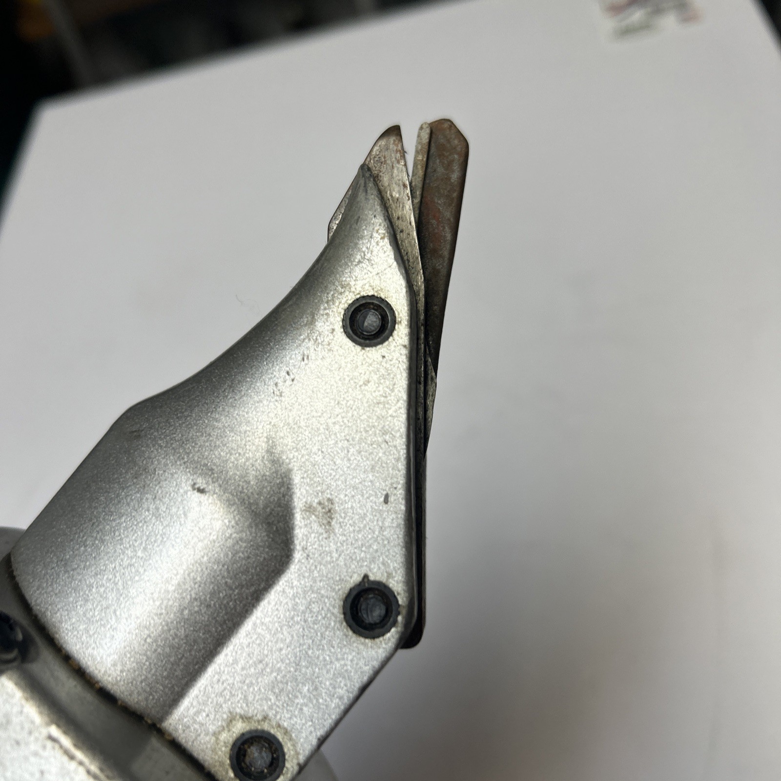 Kawasaki Metal Shear 4 AMP Corded Tested Working