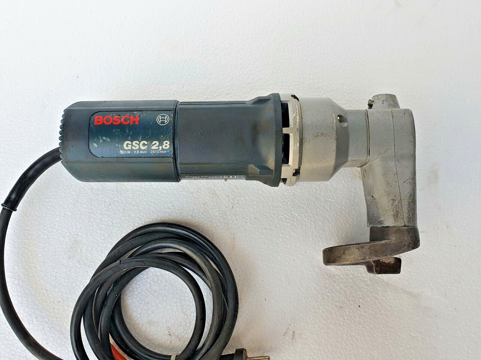 BOSCH GSC 2,8 Metal Shear 2.8 mm , 230 Volts, 500W, Professional