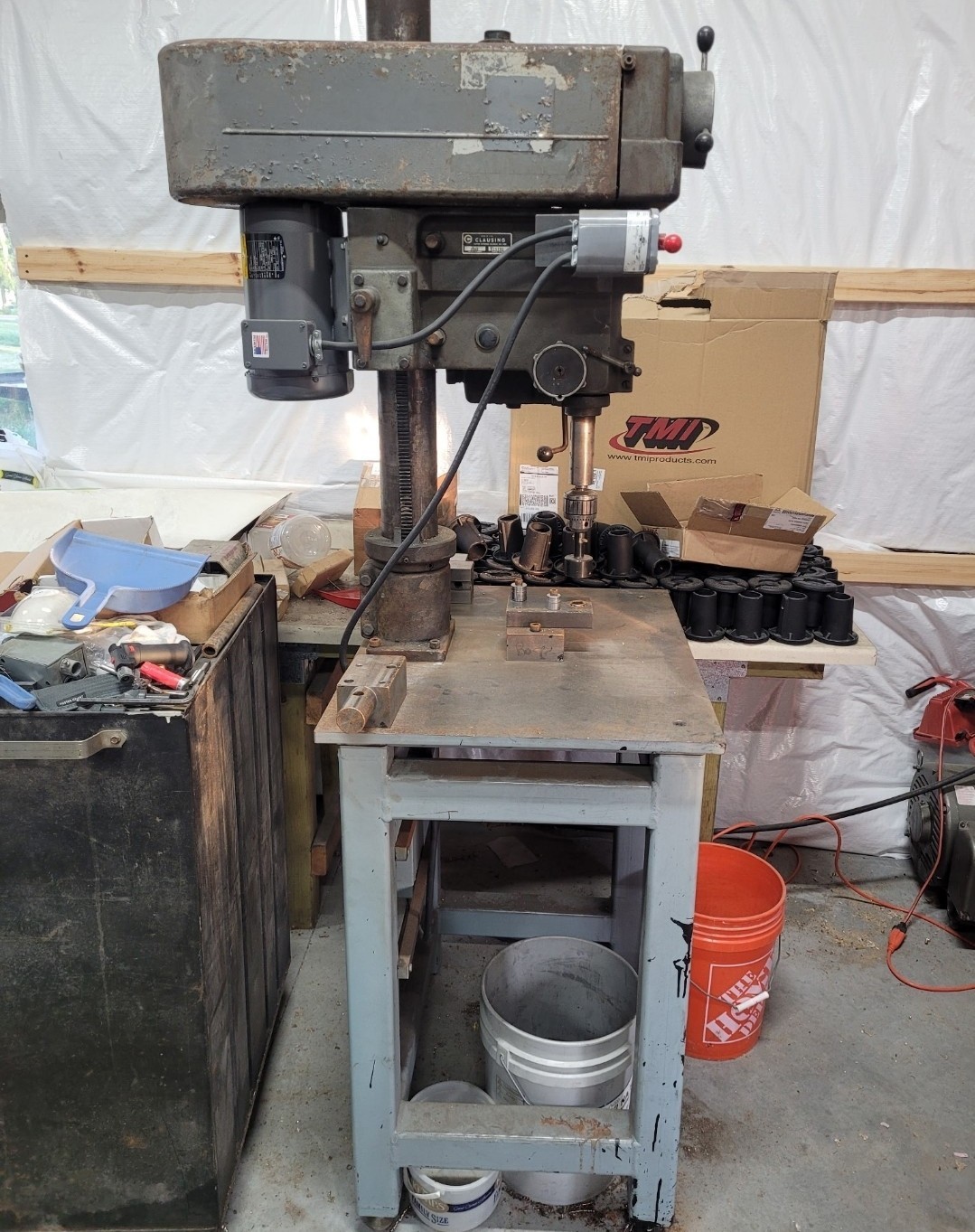 Clausing 2284 20″ Floor Drill Press .75 HP 150-2000 RPM 208-230 VAC 3-Phase RUNS
