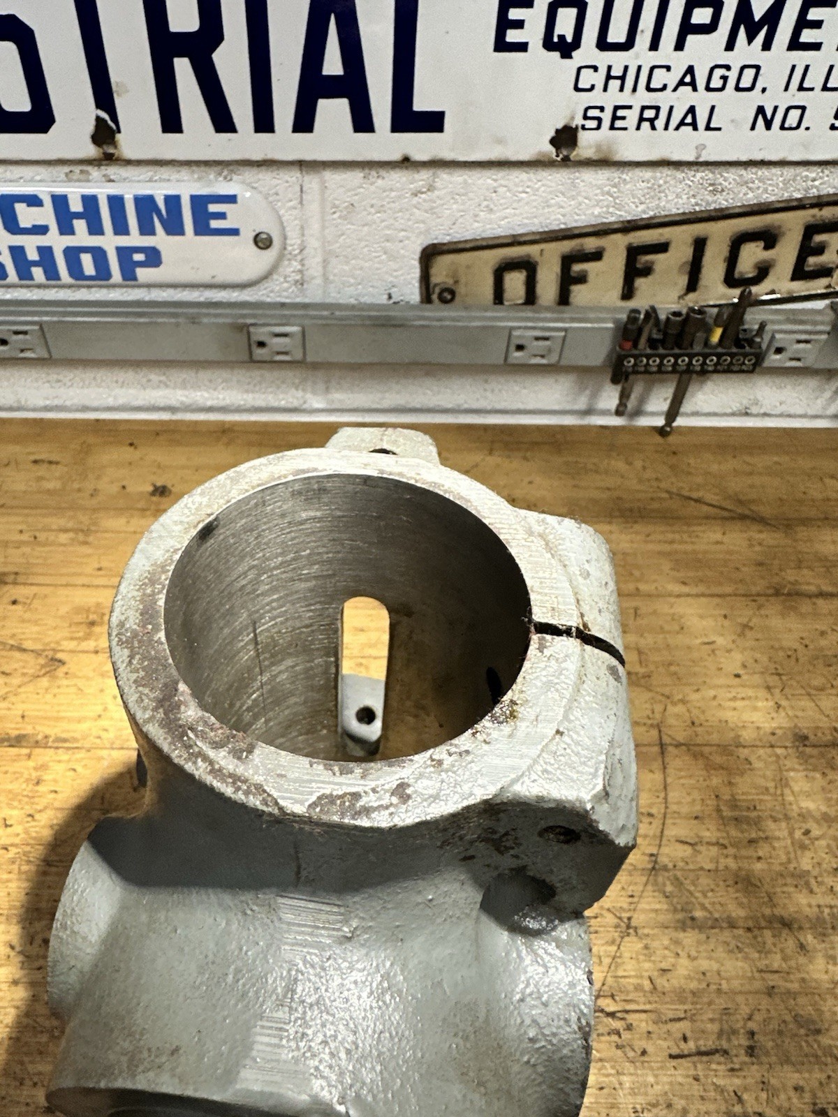 Rockwell 21-100 Milling Machine Headstock Casting