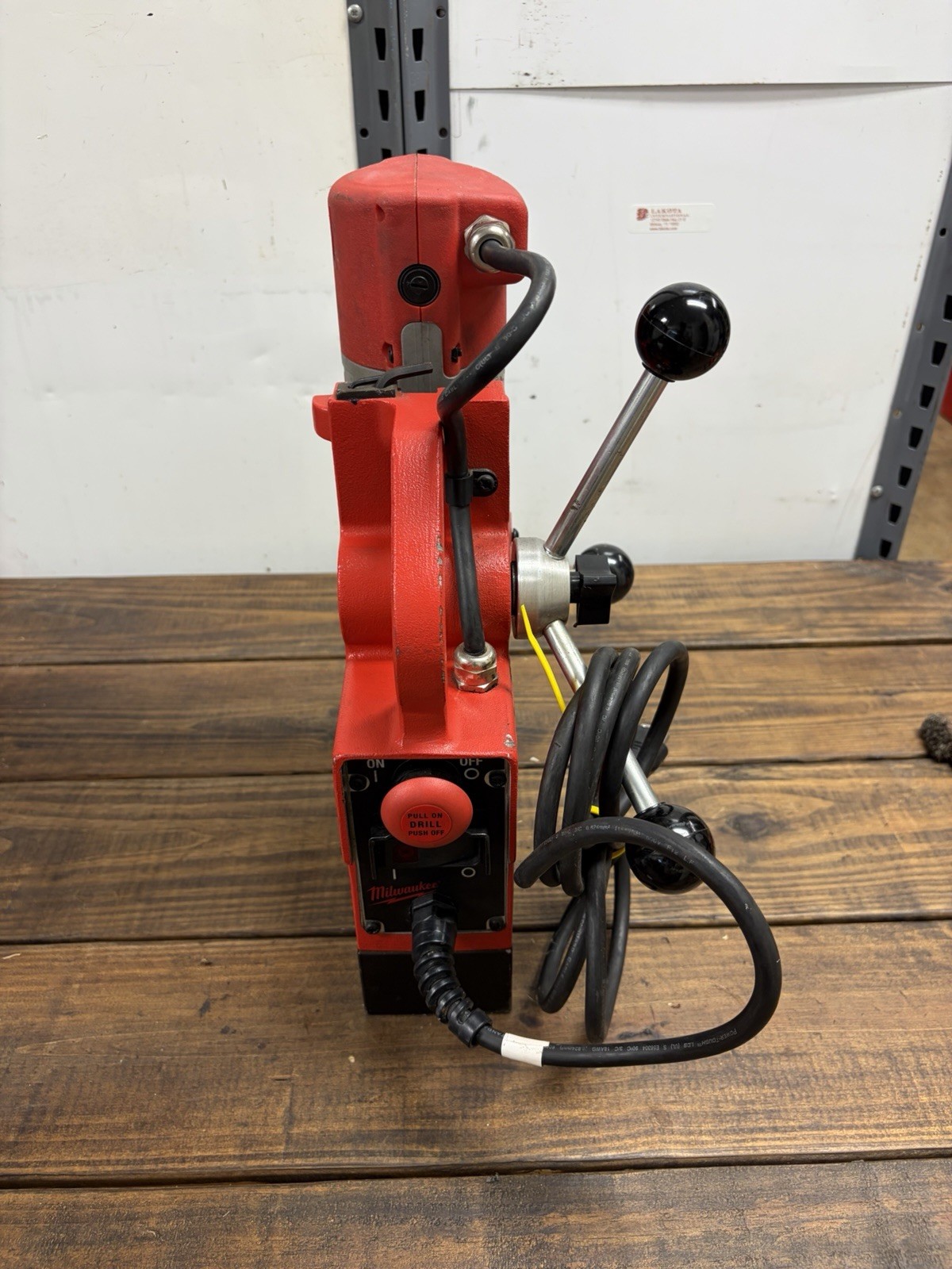 Milwaukee 4270-20 Compact Electromagnetic Magnetic Drill Press 120V 9A Tested