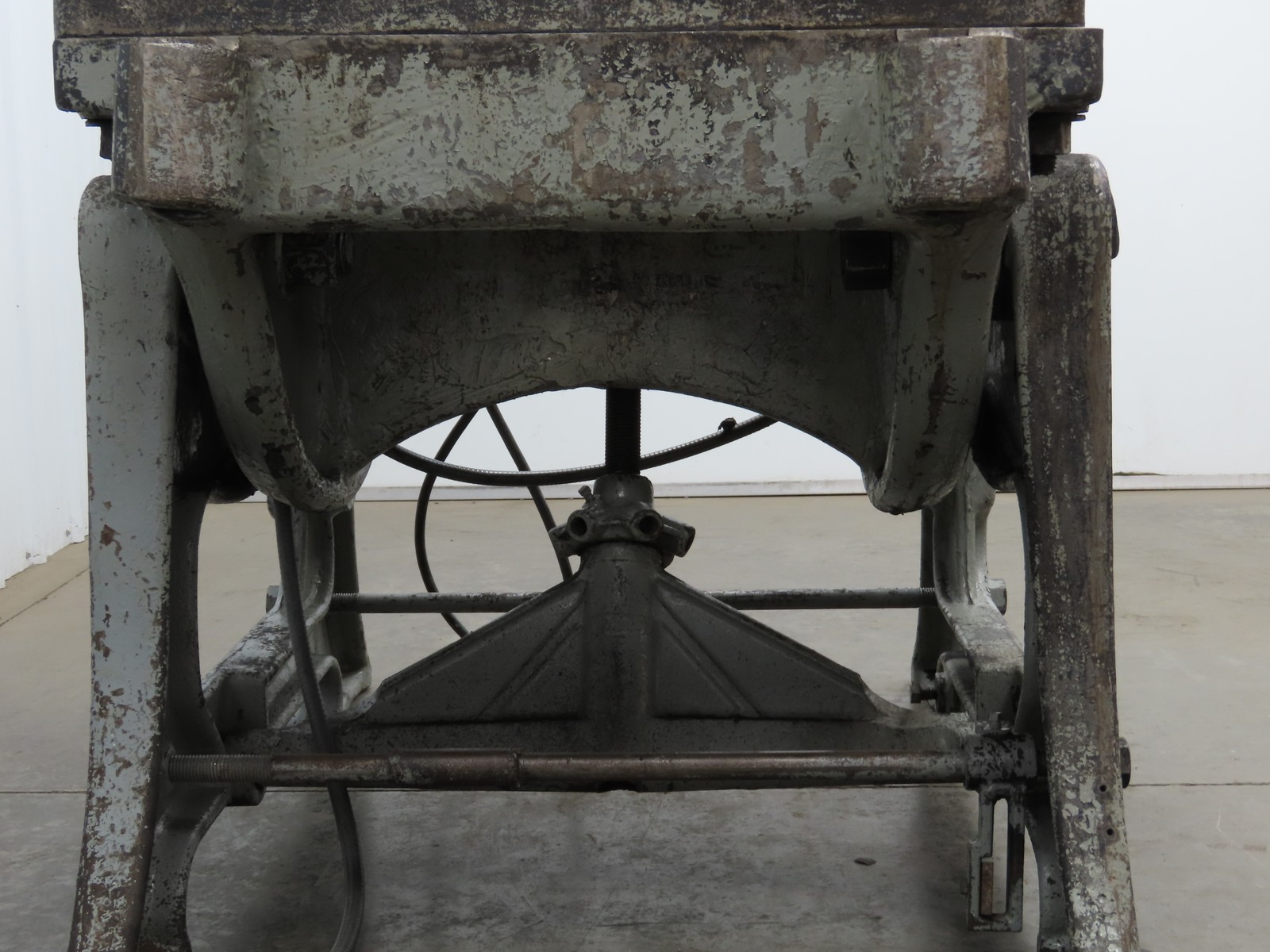Johnson No 5 Mechanical OBI Punch Press 50 Ton 4″ Stroke 10″ Throat Bad Motor