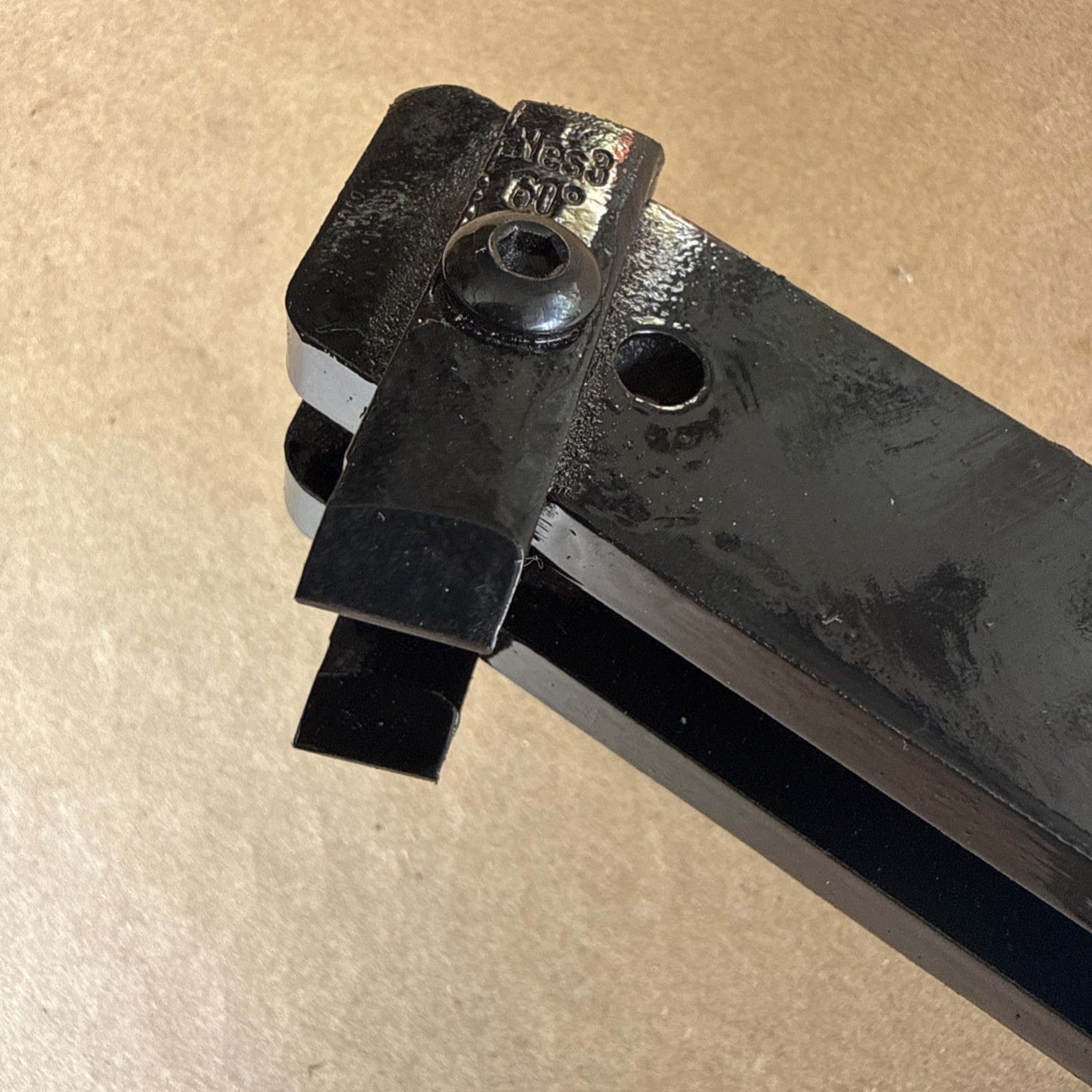 External thread repair tool NES-3 with 1-1/4 – 5″ capacity NES3