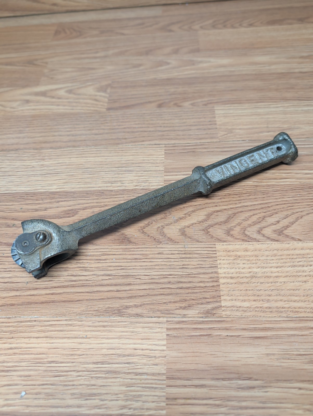 Vtg Vincent Detroit Grinding Wheel Buffing Bench Grinder Stone Dressing Tool