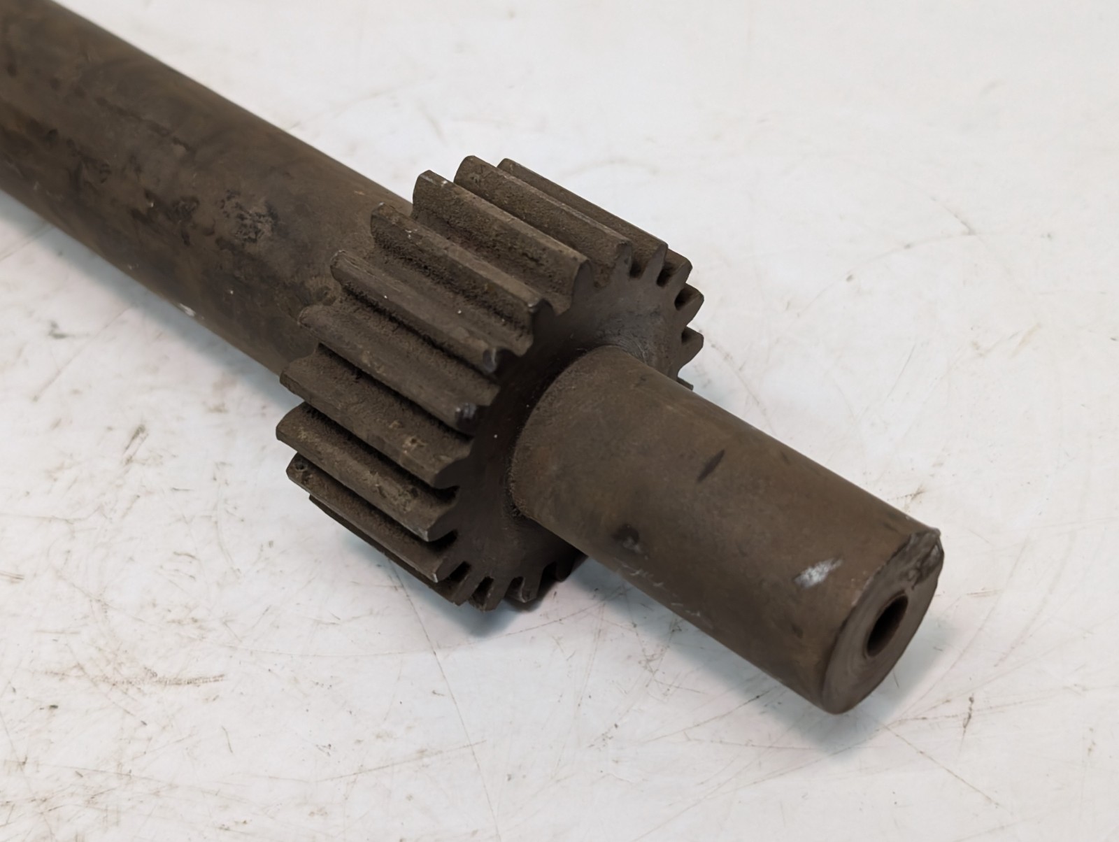 Unbranded Heavy-Duty Machine Drive Gear Shaft Assembly Component, Approx. 17″ L