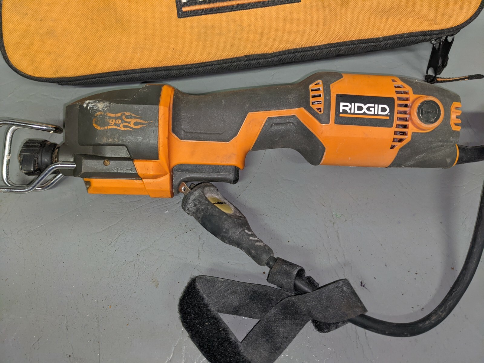 Ridgid R3030 One Handed Reciprocating Saw with carrying case 120V 60Hz H7