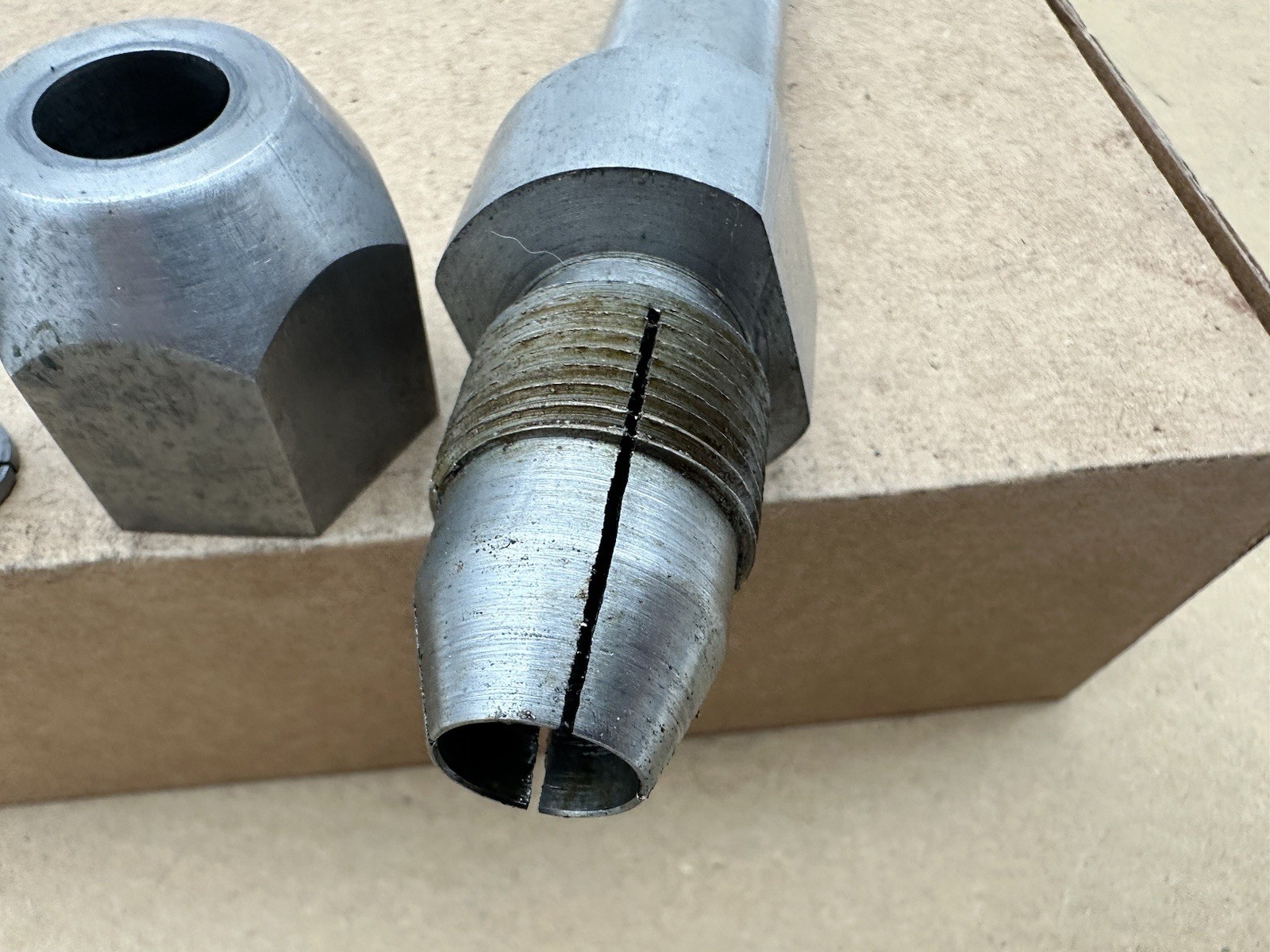 VINTAGE LATHE COLLET CHUCK TOOL HOLDER SCREW TOP SHANK Machine Steel Morse Taper