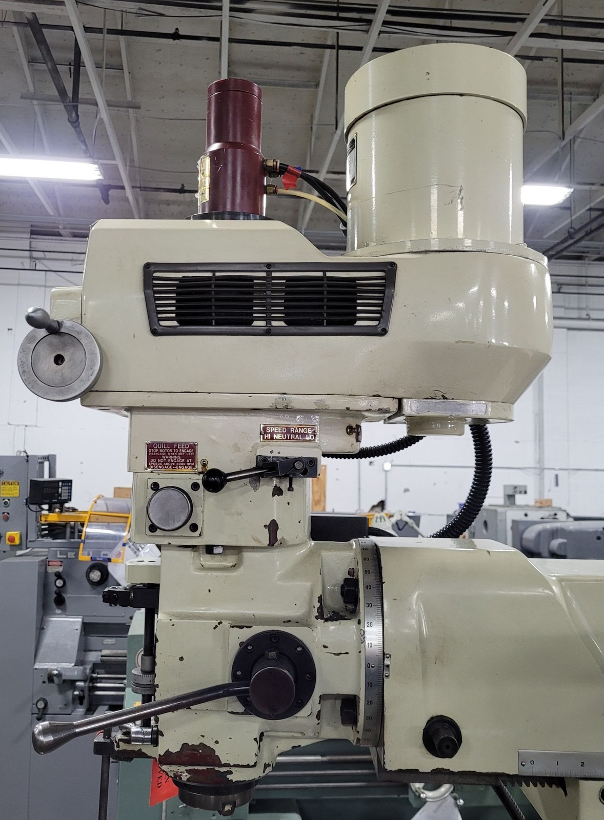 Acer Ultima 4VK 5 HP Vertical Mill w/40 Taper, PF, PDB, DRO