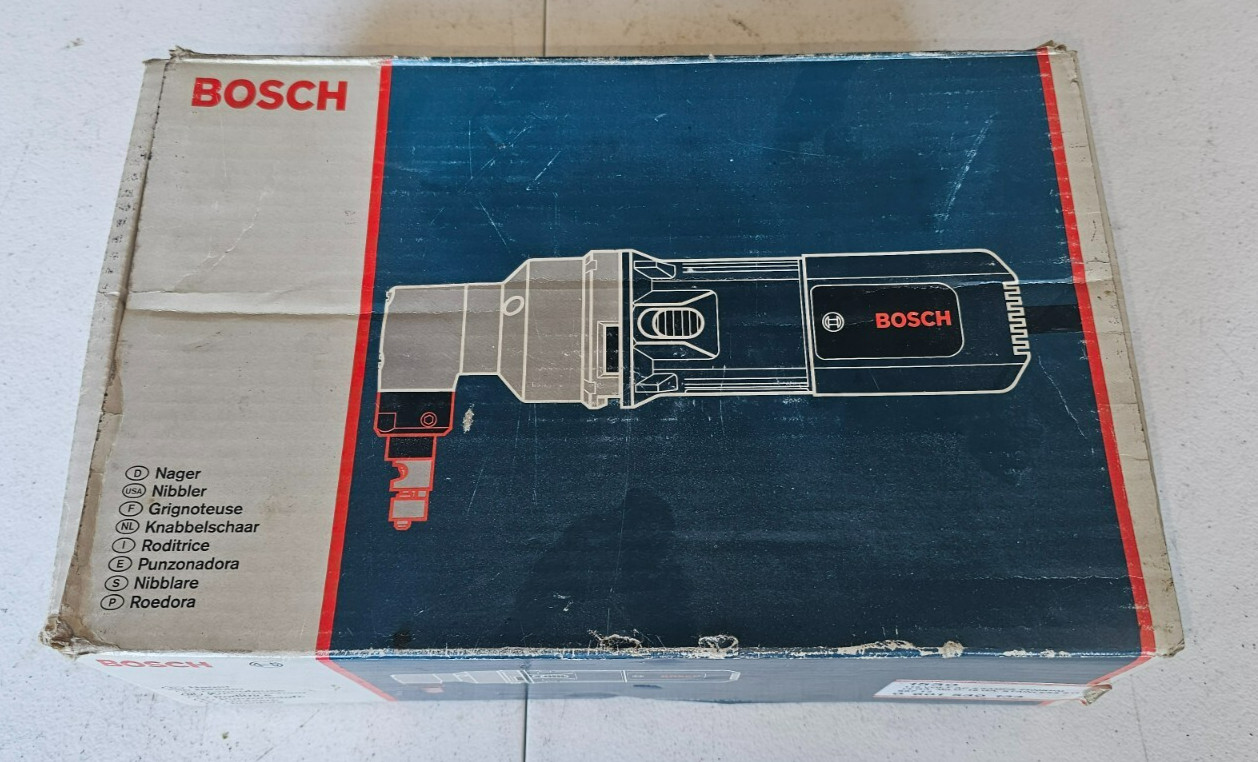 1530 Bosch 14 SWG Corded 115V Nibbler 0 60 1 530 134
