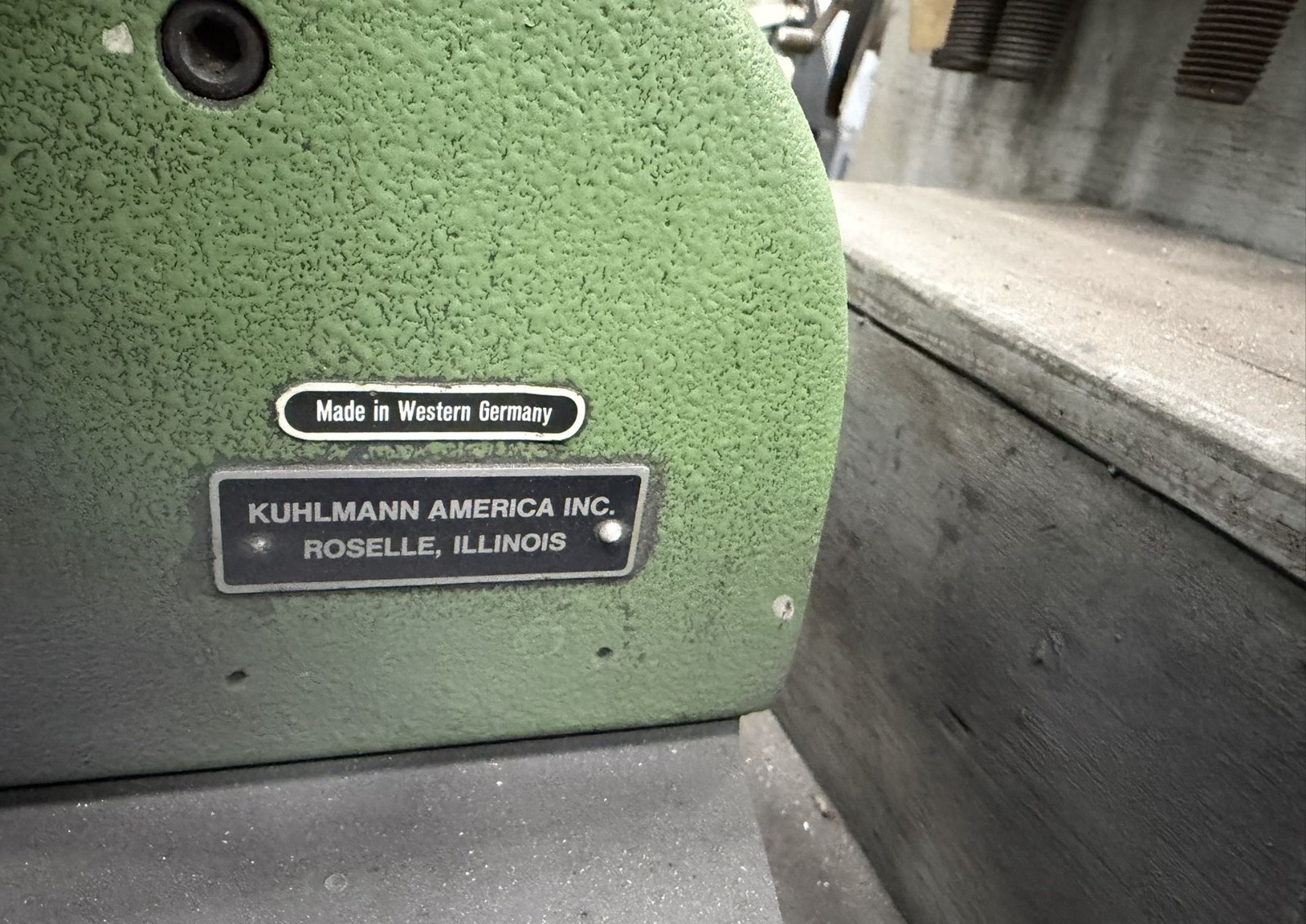 Kuhlmann Model SU2 Tool and Cutter Grinder, 120V, Bench Mount