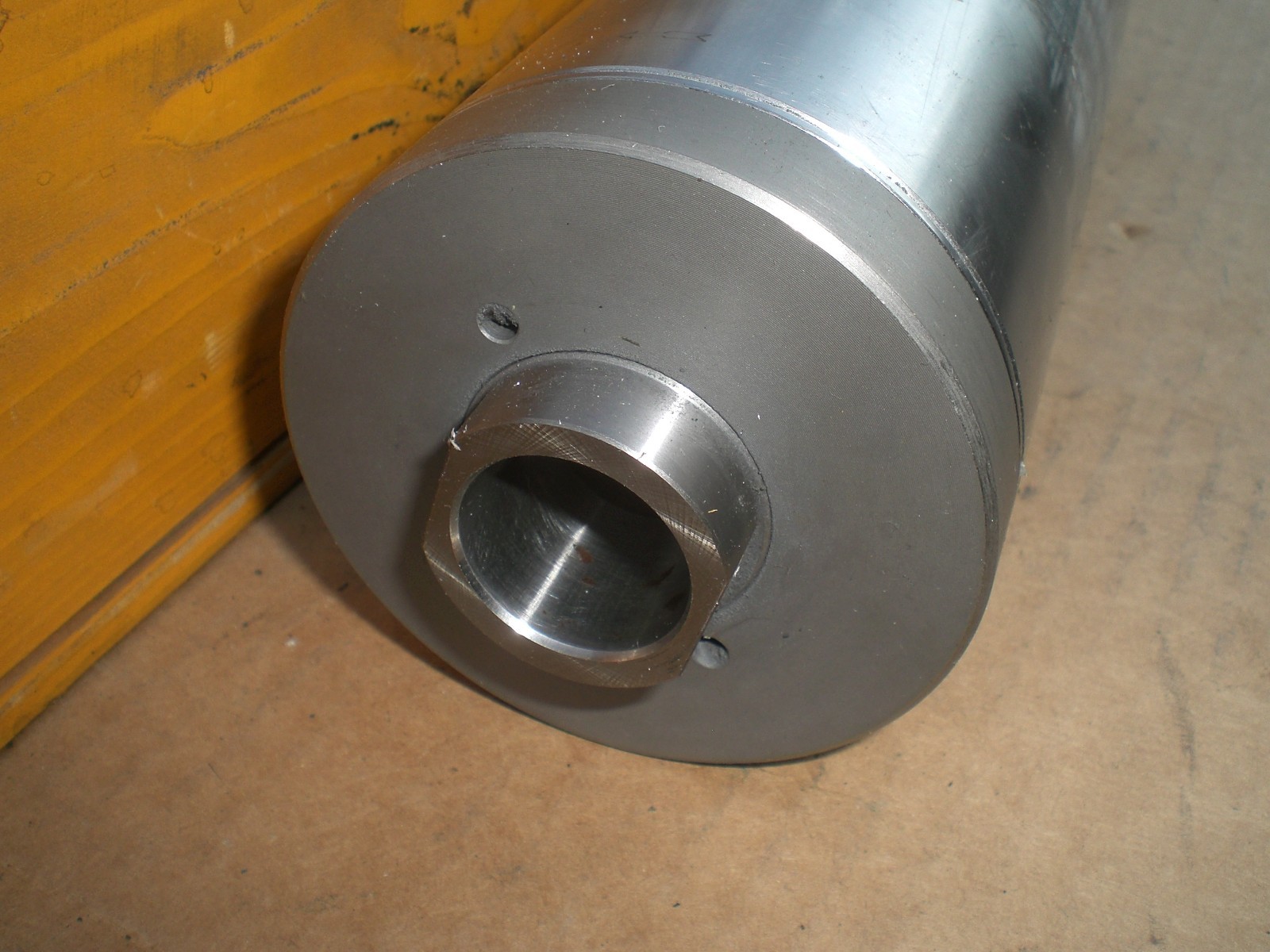 GMN Grinding machine spindle TSI 80 – 250 – S600 R238425