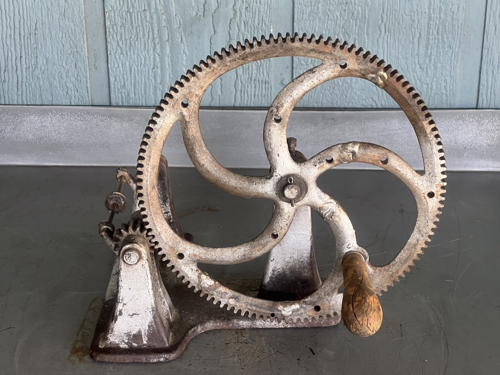 VINTAGE OLD RARE LATHE ~