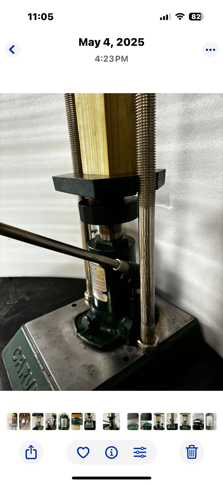 Carver Model C Hand Hydraulic Upacting Lab Press 11 Ton. In very good condition