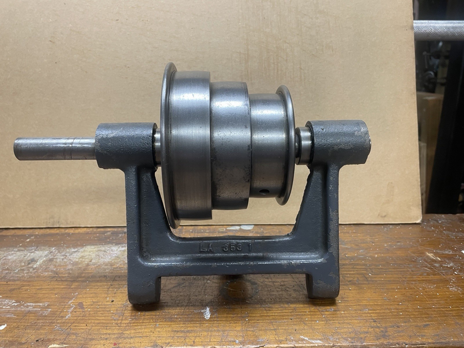 Pulley Assembly Lathe LA 3531 with Casting Runs Very Smooth Good Condition USA