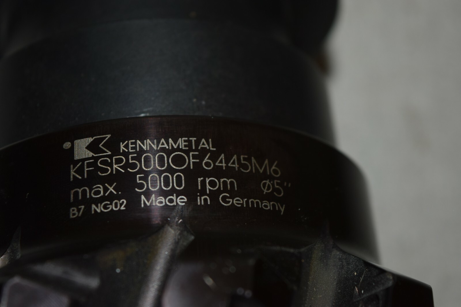 Kennametal 5″ KFSR500OF6445M6 Milling Cutter Face Mill with CAT50 Tool Holder