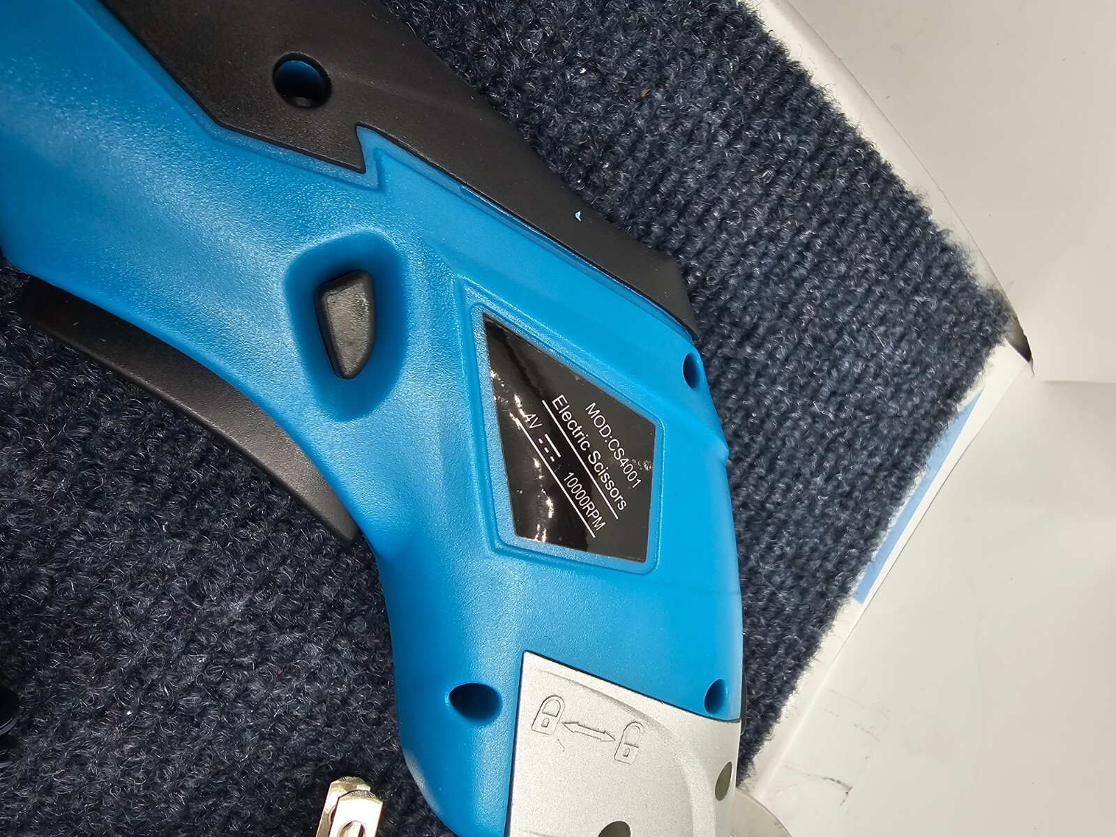VLOXO CS4001: Multipurpose Cordless Electric Scissors 4V, 10000 RPM – Blue