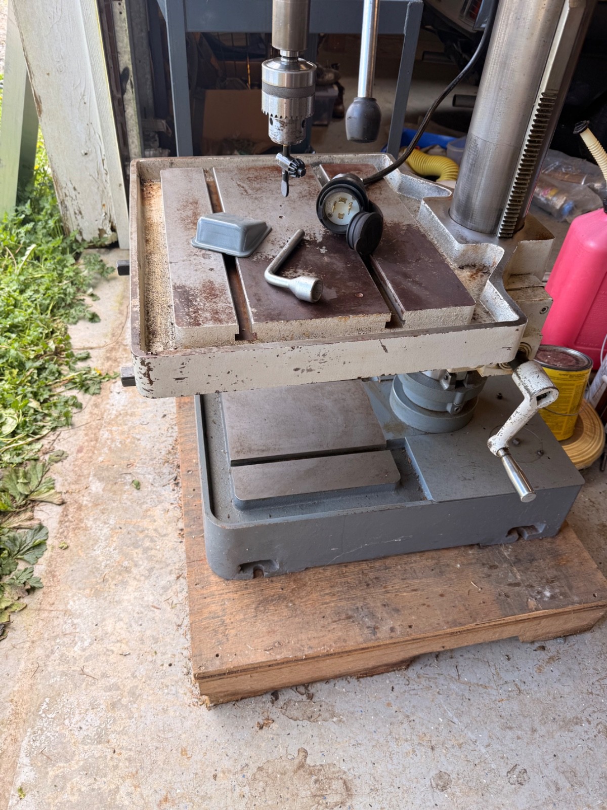 used floor standing drill press