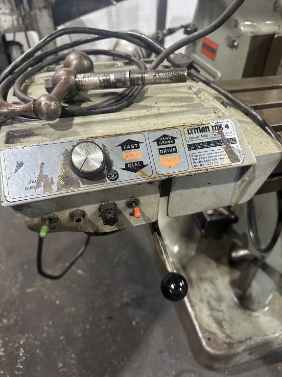 BRIDGEPORT 1HP VERTICAL MILL – Lyman MK4 Table Feed