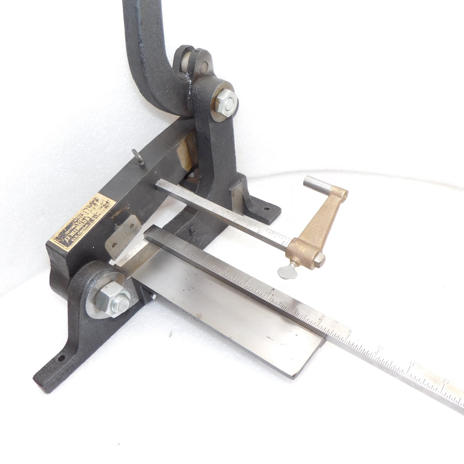 Helmold rule steel cutting creasing machine shear tool