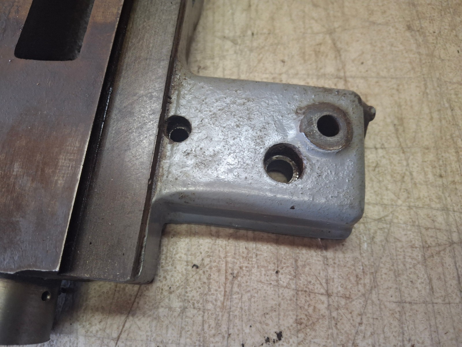 Logan Powr-Kraft 10″ Lathe Saddle Assembly Casting Housing LA-690 NS