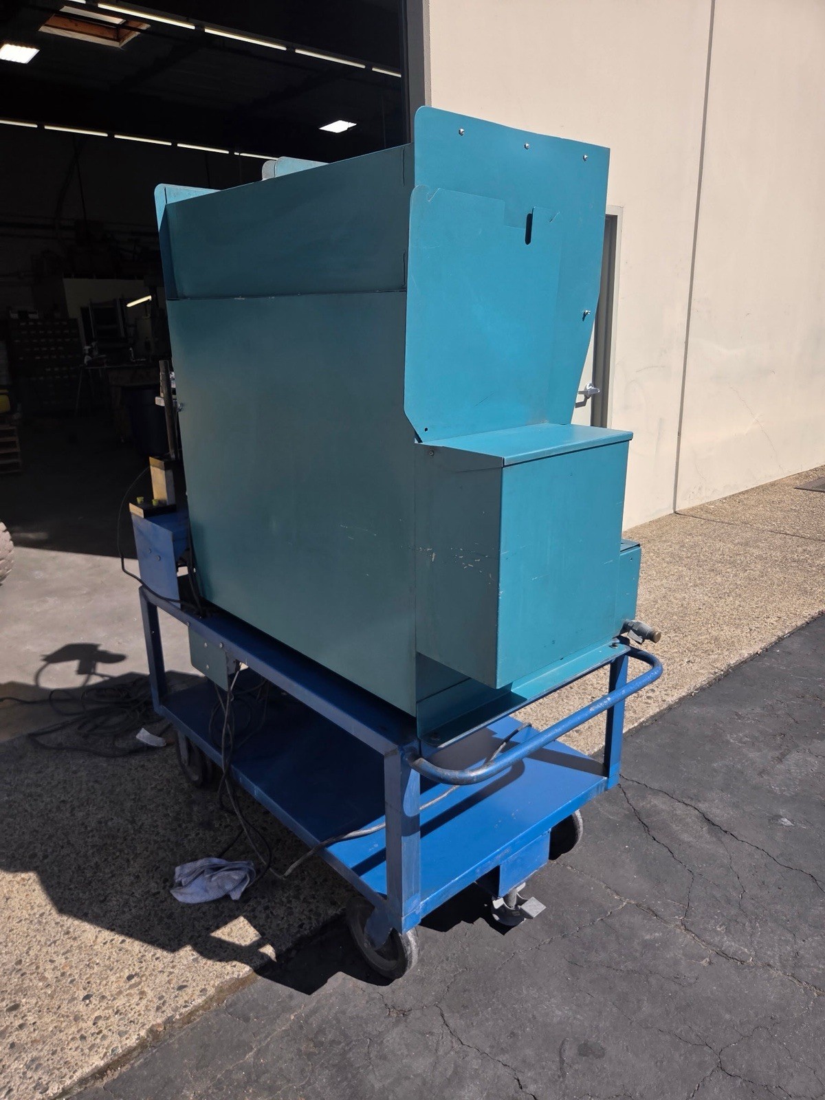 Dynabrade 64300 Down Draft Sanding Table