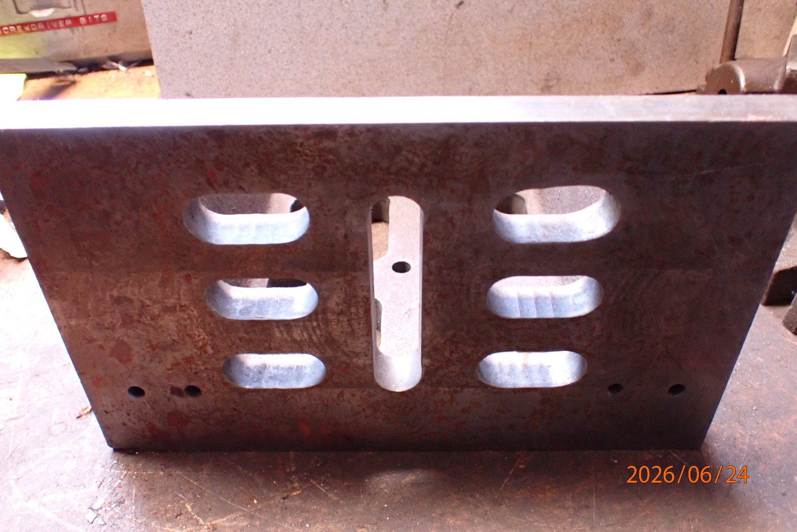 LOT RM76X: MACHINIST ANGLE PLATE WITH WEBBING JIG FIXTURE SETUP TOOLING