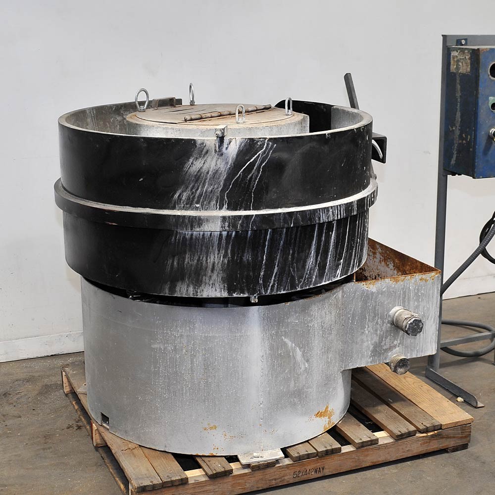 Roto-Finish ST-4BCLT Vibratory Finisher 4 cu.ft.Media Tumbler Deburring Polisher