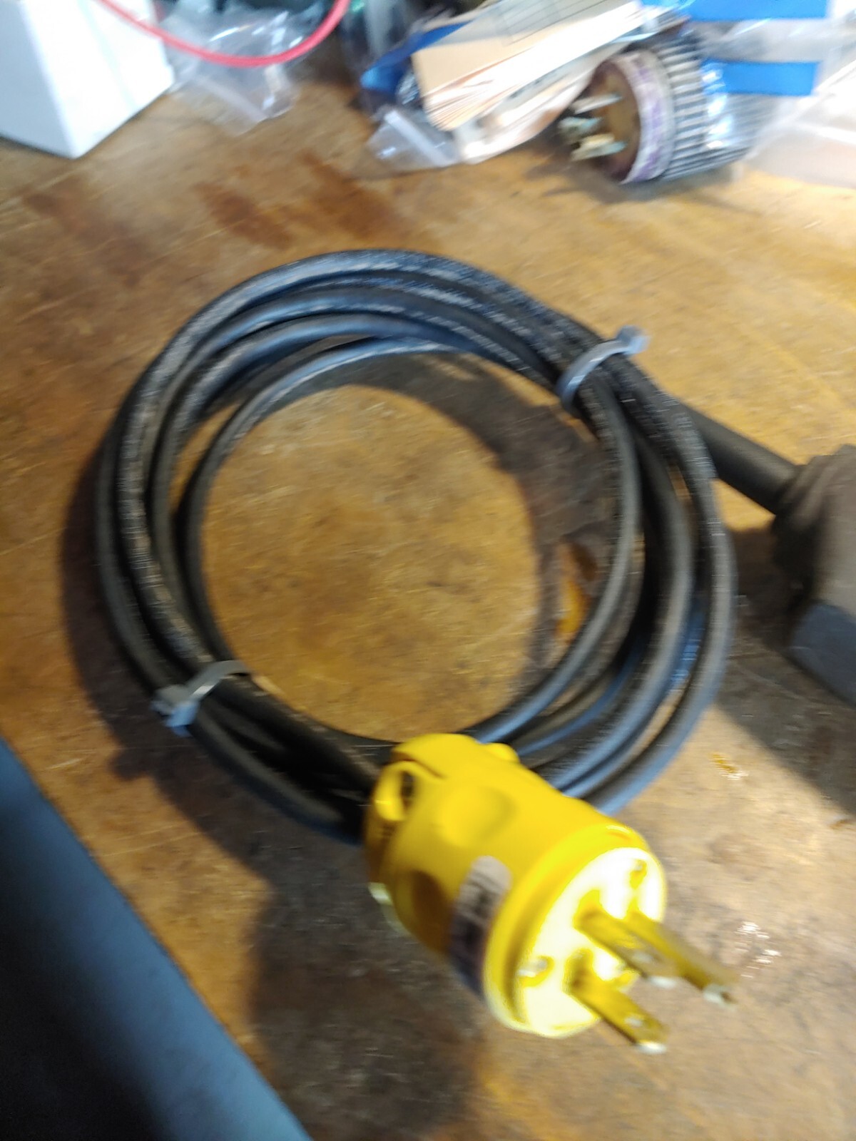 Black & Decker Industrial 3225 Heavy Duty 14 Gauge USA