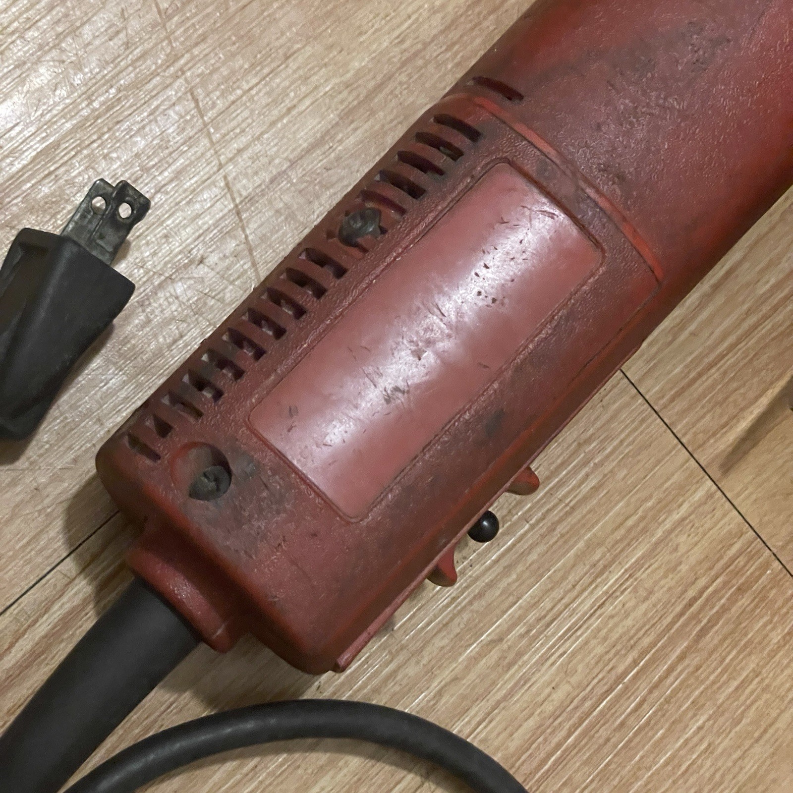 Milwaukee 6805 Metal Shear Corded 16 Gauge Heavy Duty 120 Volts USA