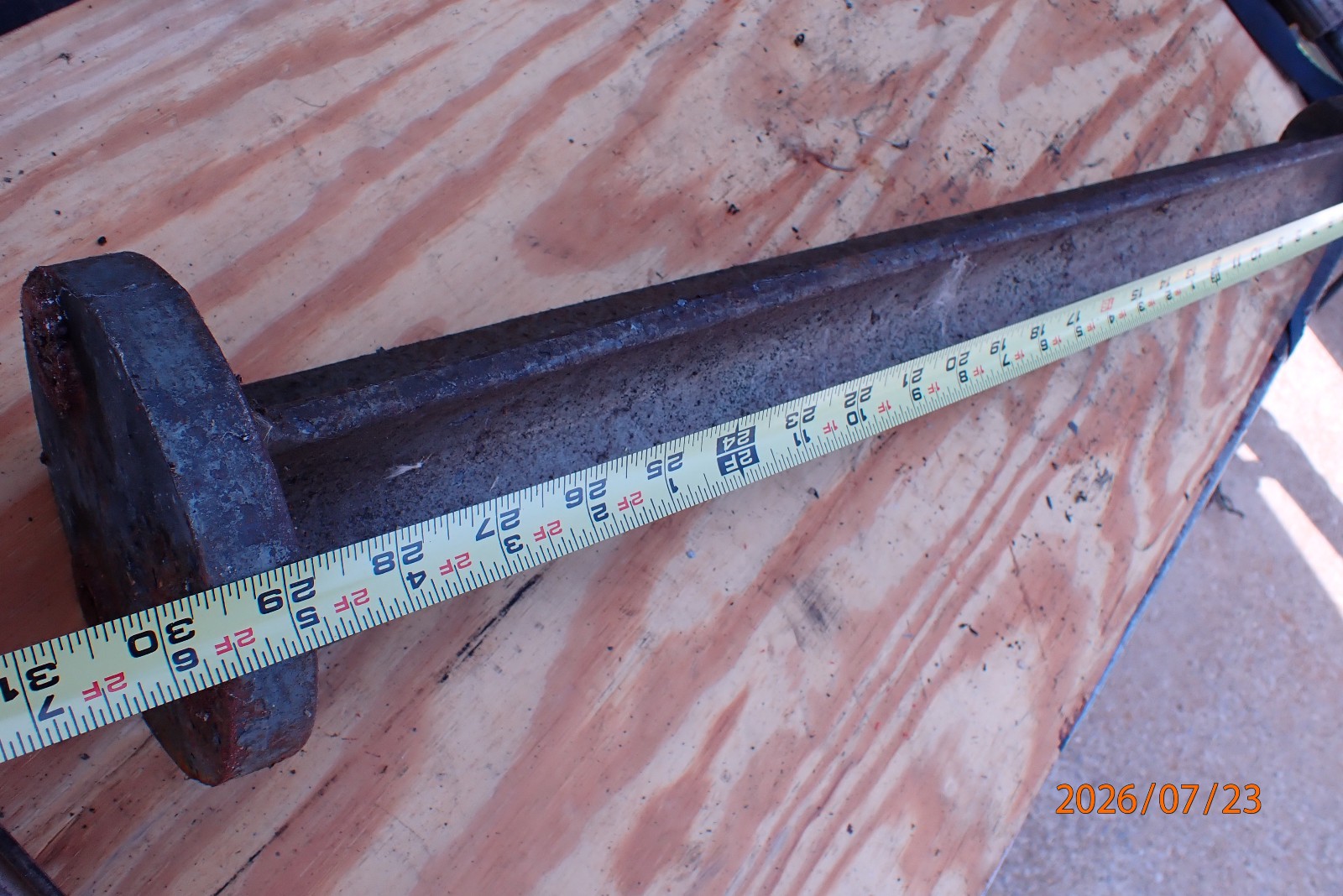 VINTAGE LOGAN METAL LATHE COUNTERSHAFT CAST IRON PEG LEG