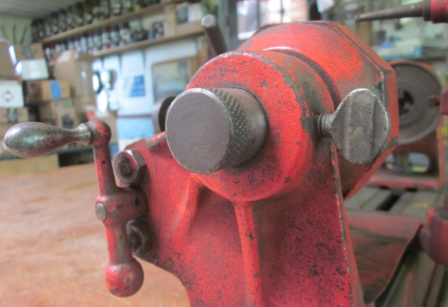 Trucut armature lathe & undercutter model B10 -Frank Wood Co. Wis.