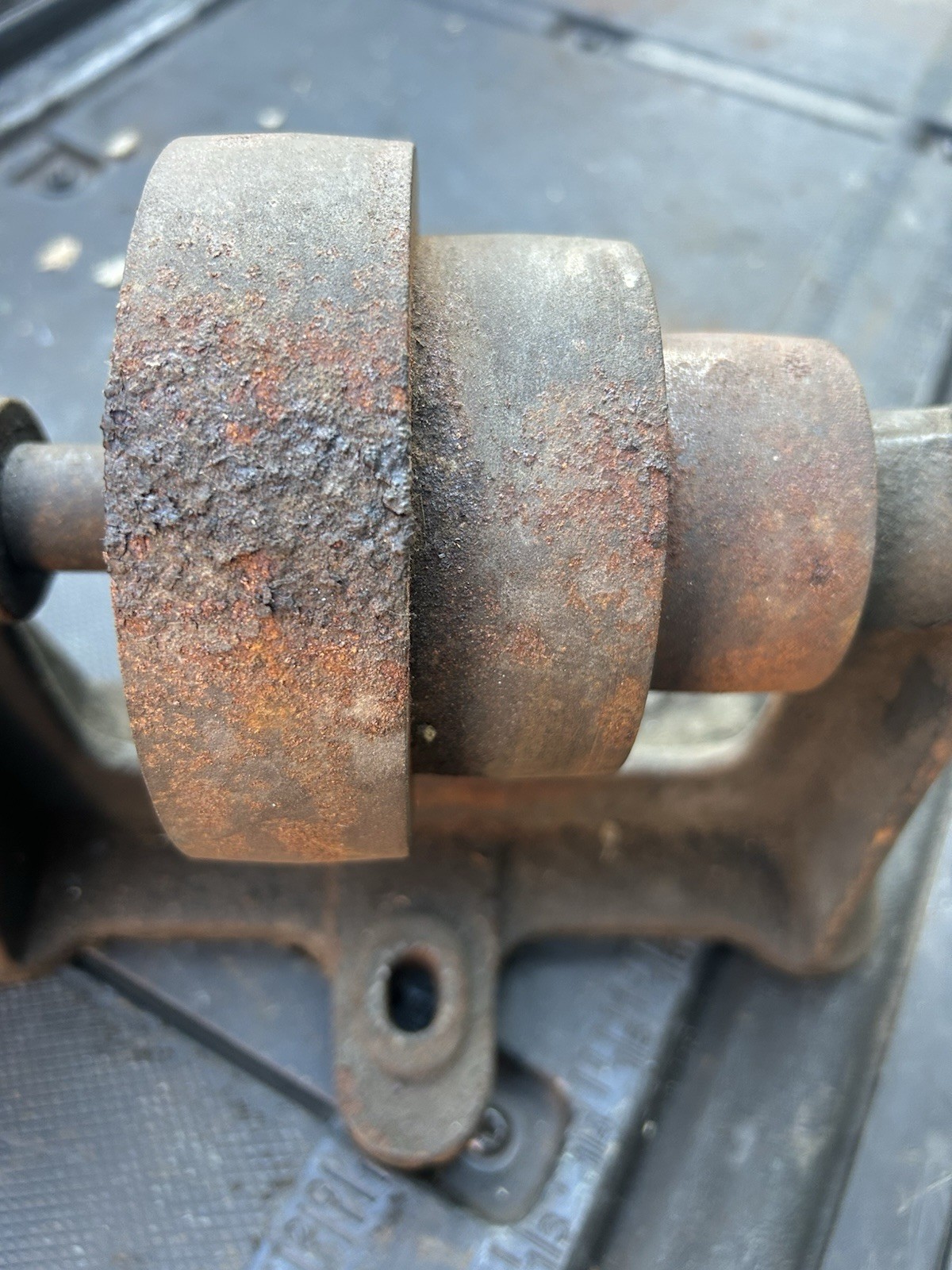 Sheldon 10” Metal Lathe Jackshaft W/ 10” Pulley , 3 Flat Belt Pulleys Cast Iron