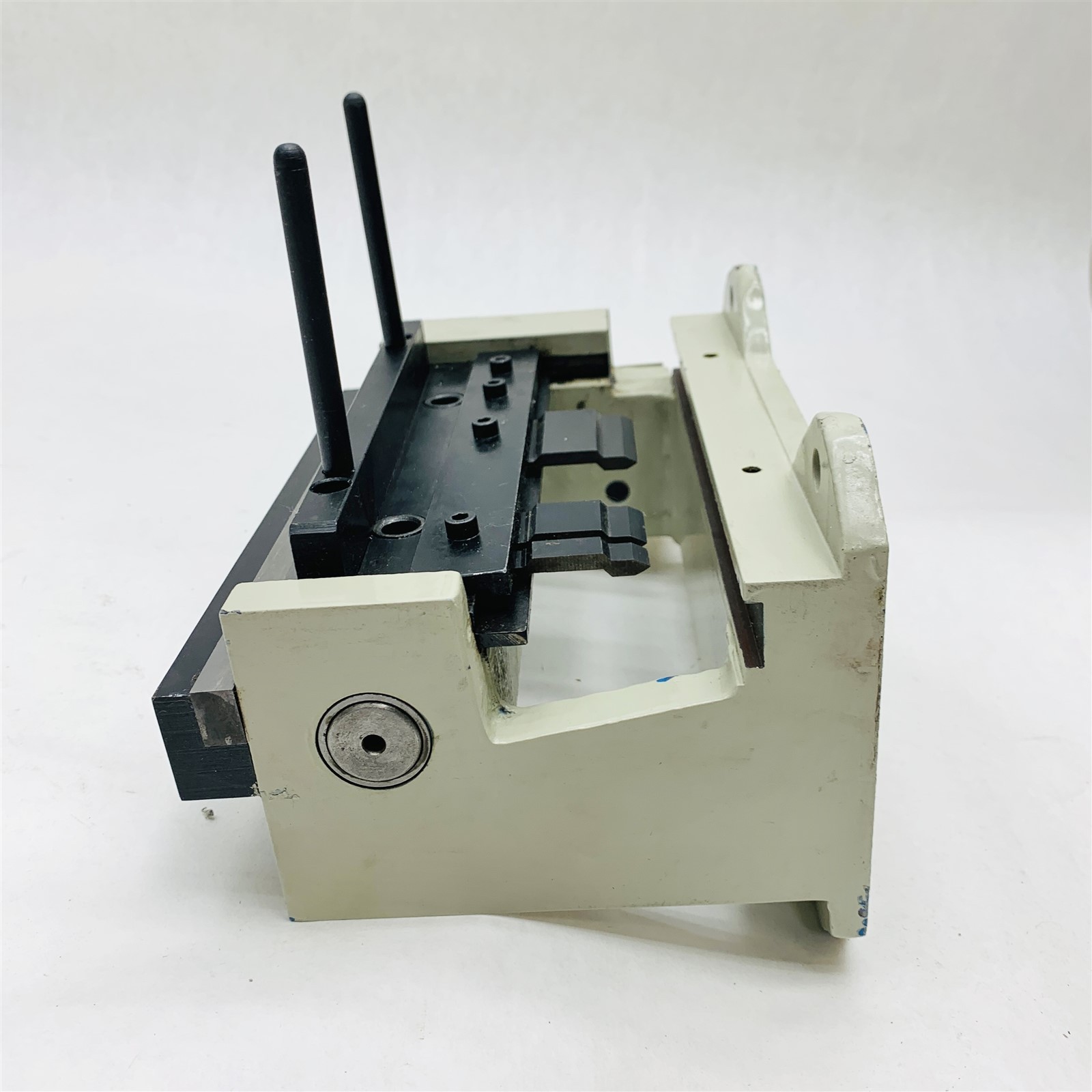 Baileigh SB-8 Manual Press Mini Shear Brake 8-in Sheet Metal Bender Cutter