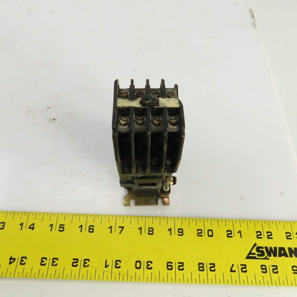 Westinghouse BFF Industrial Control Relay 120V AC Coil