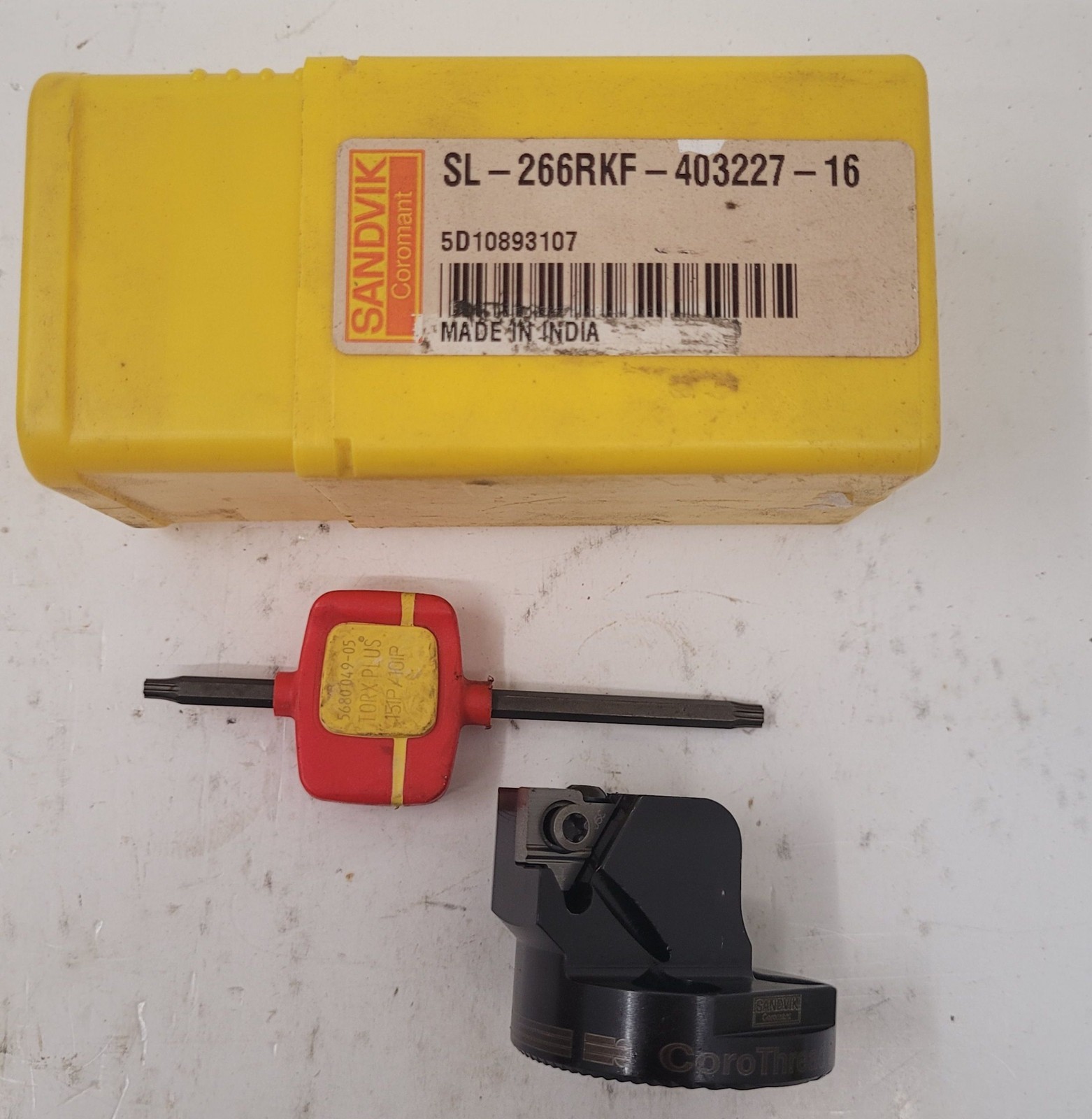 Sandvik Coromant SL-266RKF-403227-16 Thread Turning Head