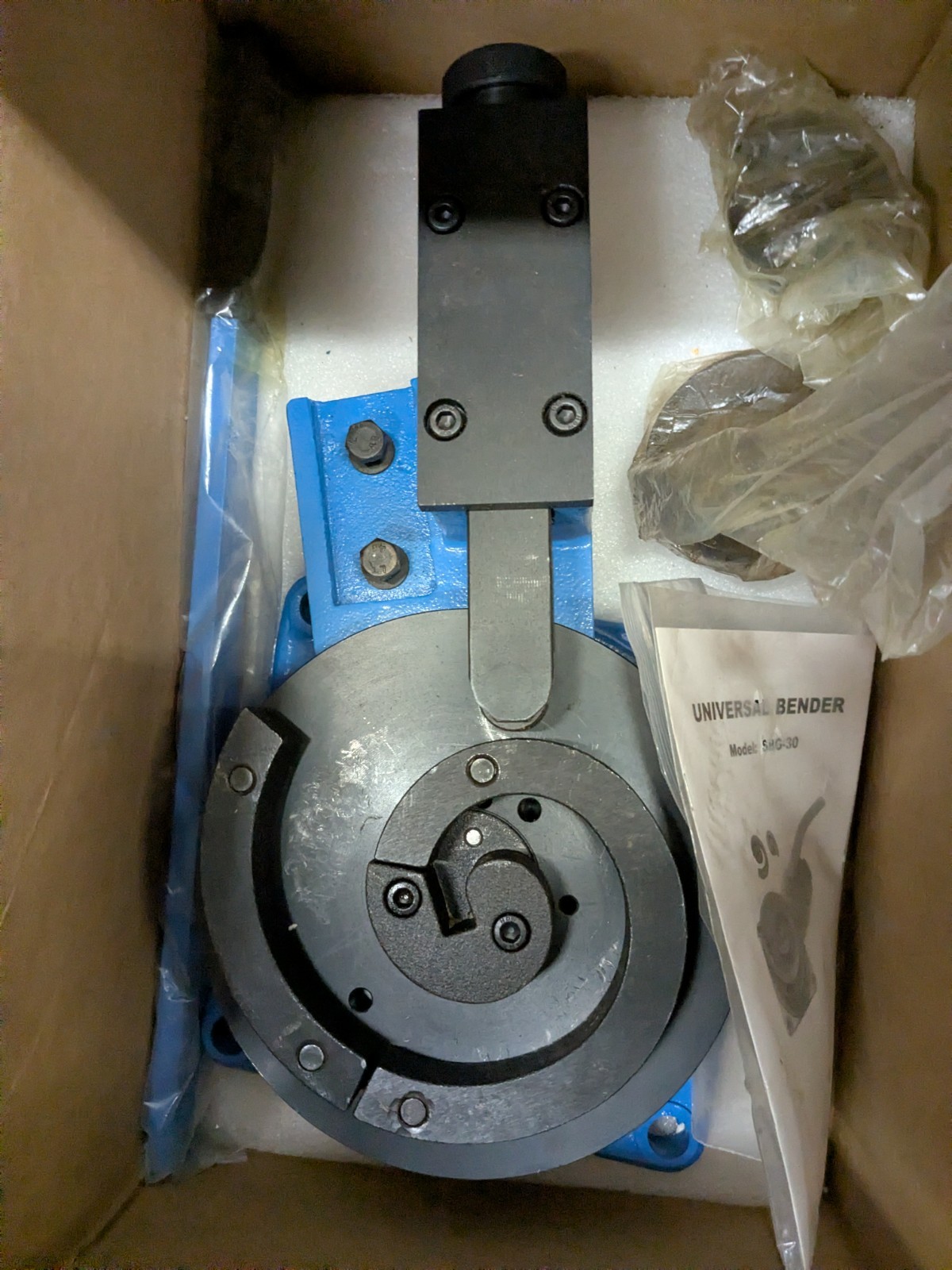 Erie Tools® Bench Mount Scroll Bar Bender for Angular Roll Hoop and Coil Bending