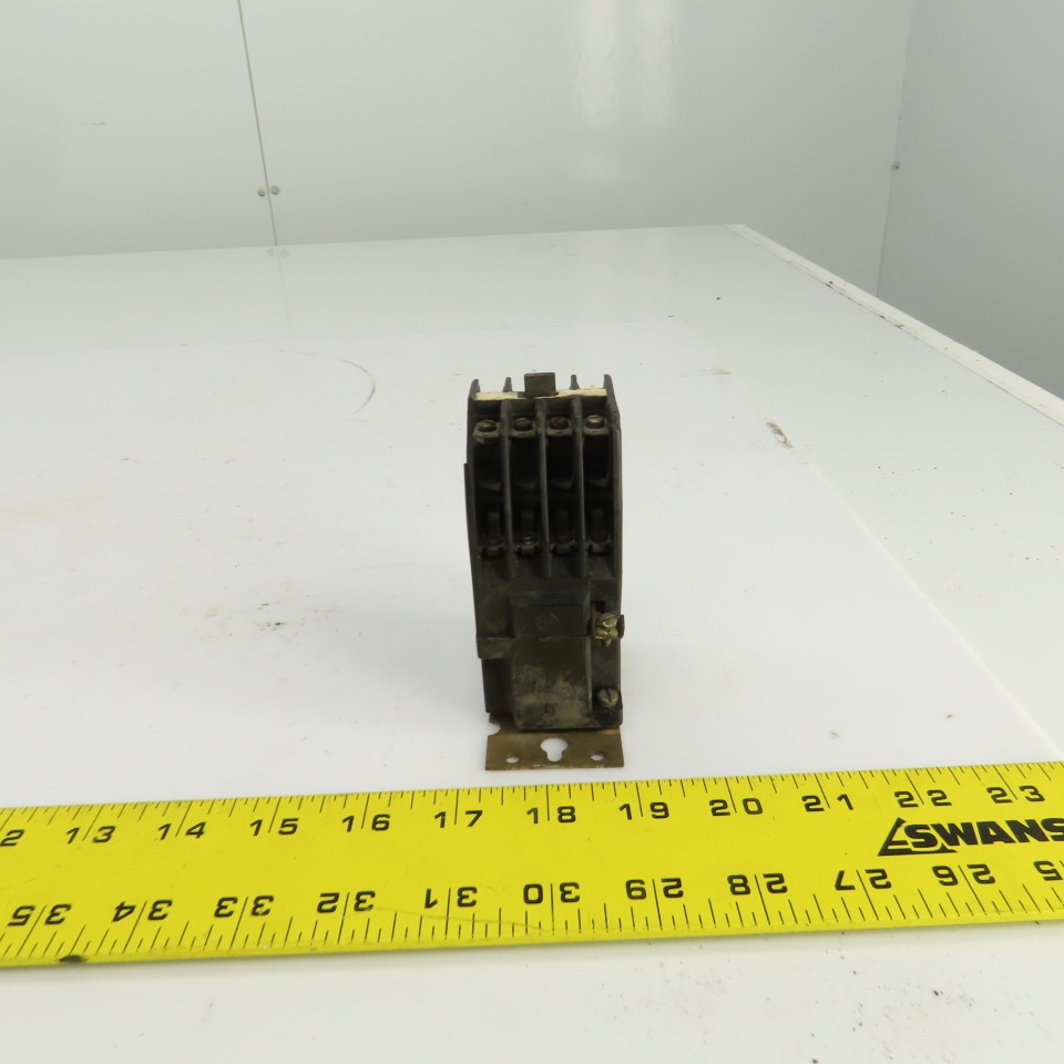 Westinghouse BFF Industrial Control Relay 120V AC Coil