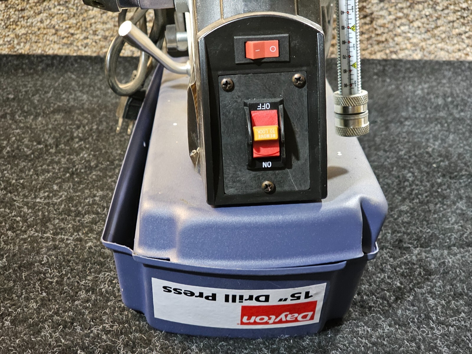 Dayton 400H52 Floor Drill Press, Belt Drive, 1 Hp, 120 V, 15 In Swing, 16 Speed