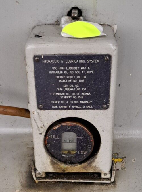 BROWN & SHARPE NO. 1 521-1-425 SURFACE GRINDER 480V PHASE 3 GE MOTOR