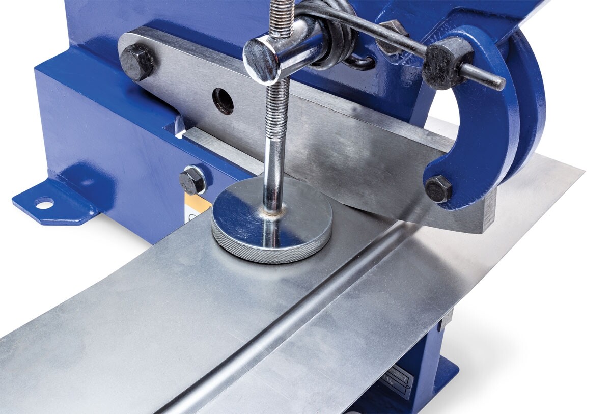 Eastwood 8″ Throatless Bench Shear Cutter Solid Steel for Perfect Straight Lines
