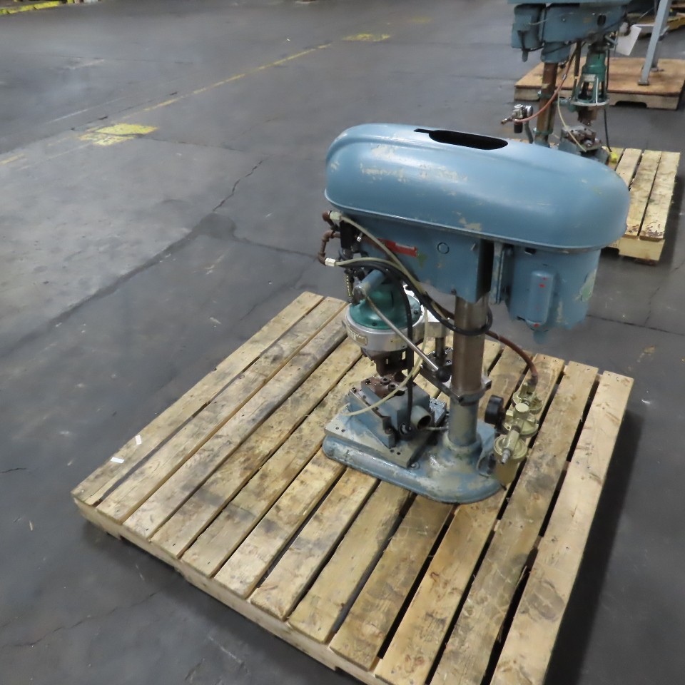 Delta 14″ Bench Top Model Drill Press 120/230V 1PH W/ Commander Multi-Drill Head
