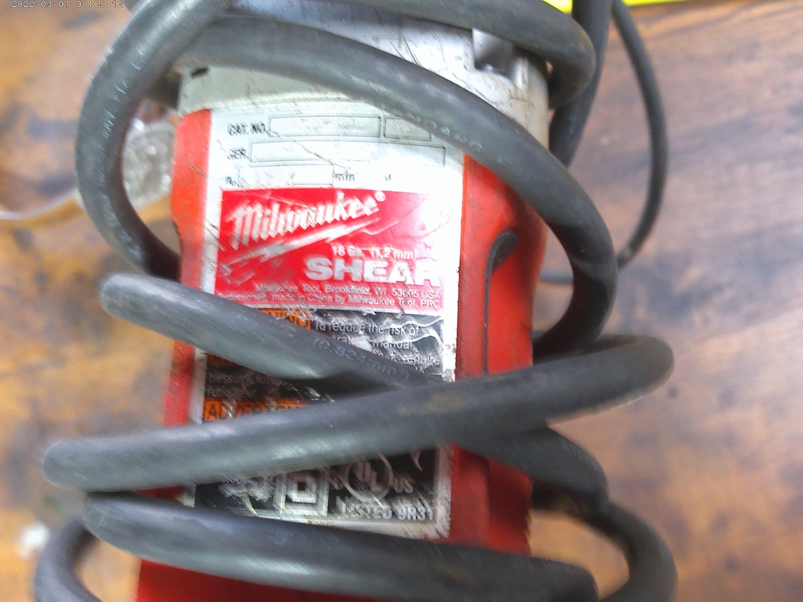 Milwaukee 18 Gauge Shear Used Great Working Condition. USED Handful of times!!!