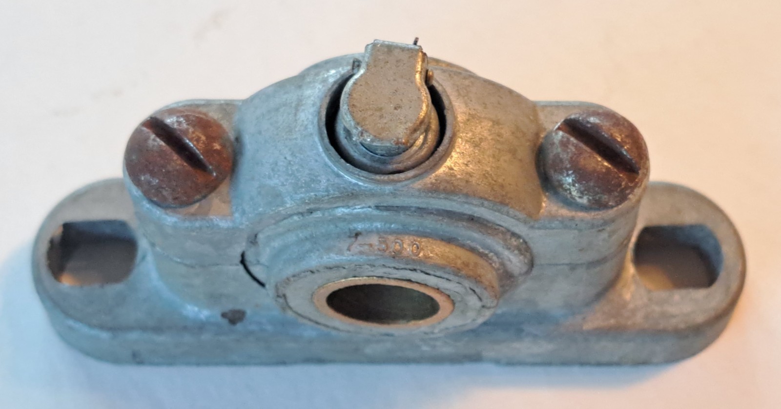 Chicago Die Casting Mfg. Co. 7-500 Pillow Block 1/2″ Shaft Diameter Made in USA
