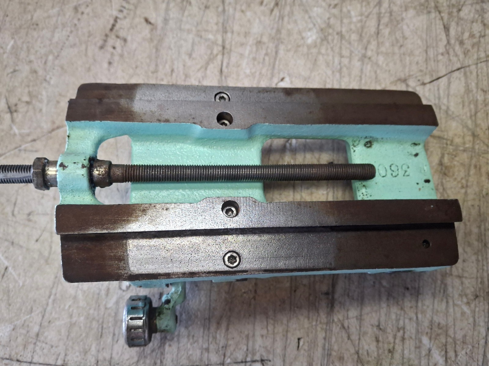 Vintage 6″ Lathe Craftsman 109 Apron Carriage Saddle Half Nut Housing Casting